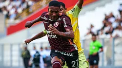 Juan Pablo II vs. Universitario.