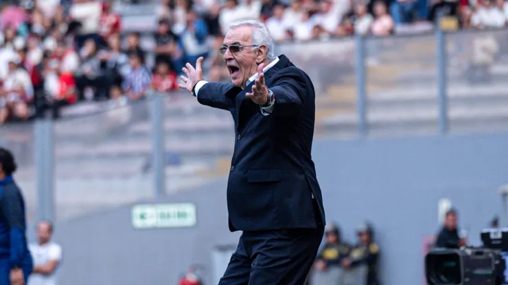 Jorge Fossati, entrenador de Universitario.