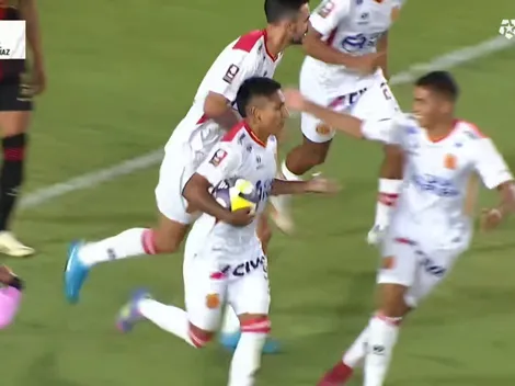 Raúl Ruidíaz jugó para Universitario y marcó el gol de penal que arruinó a Melgar en la lucha por el título