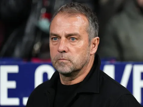 Mientras Hansi Flick renovará contrato, Barcelona venderá a una figura en 65 millones de euros