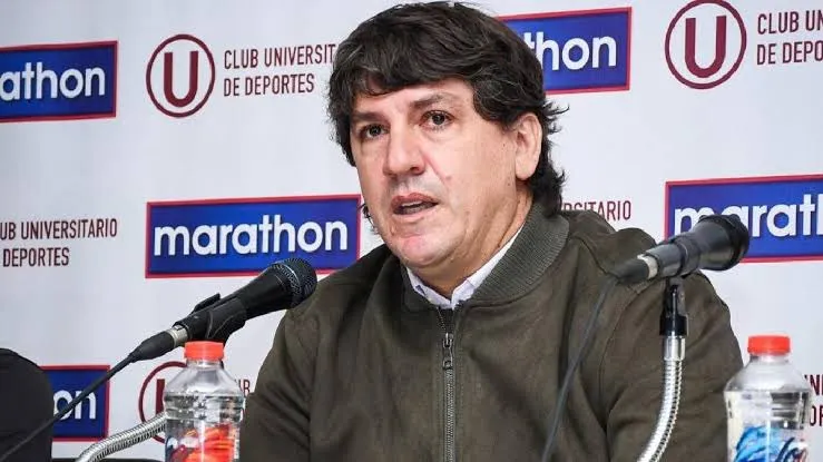 Jean Ferrari en conferencia de prensa. (Foto: Universitario).