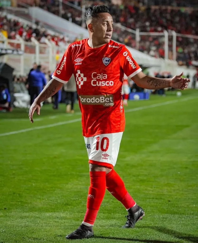 Christian Cueva jugando en Cienciano. (Foto: X).