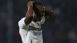 Oscar Ibáñez toma decisión con Luis Advíncula.