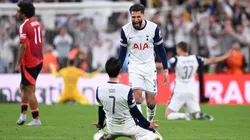 El festejo entre Bentancur y Son.