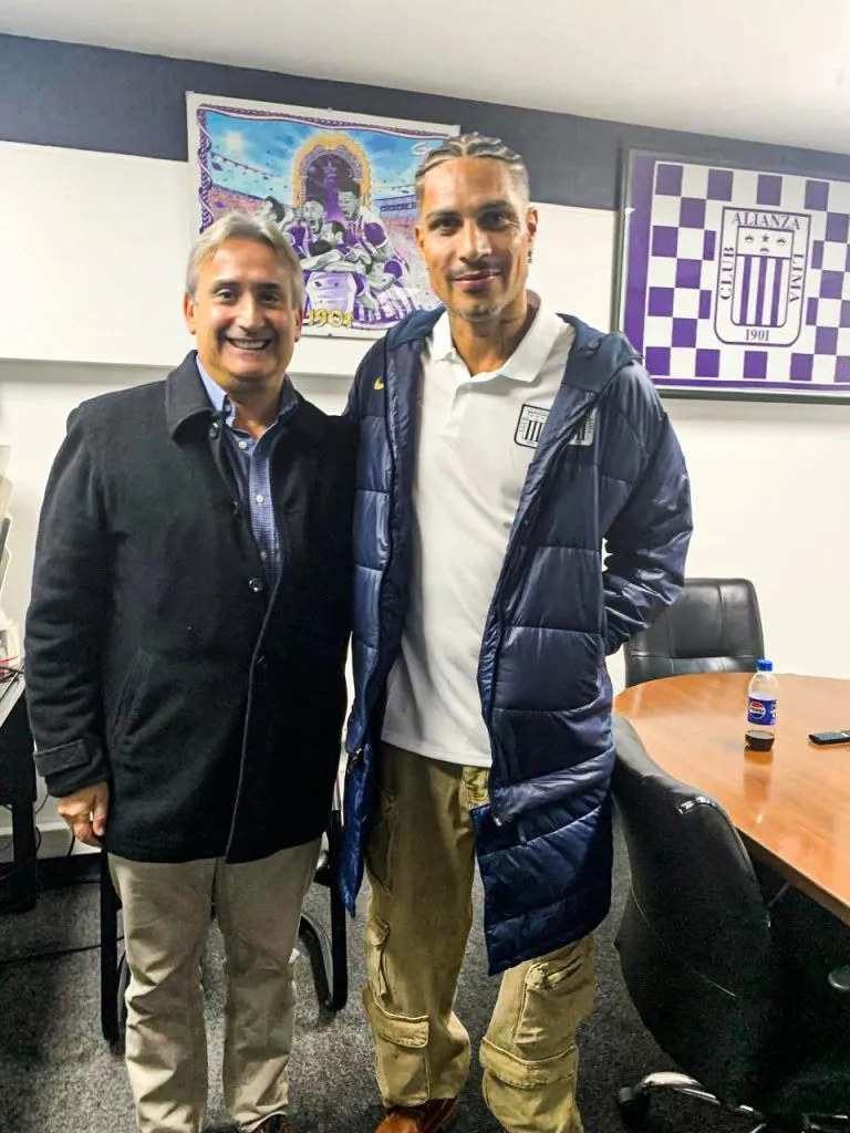 Jorge Zúñiga y Paolo Guerrero en Alianza Lima. (Foto: X).