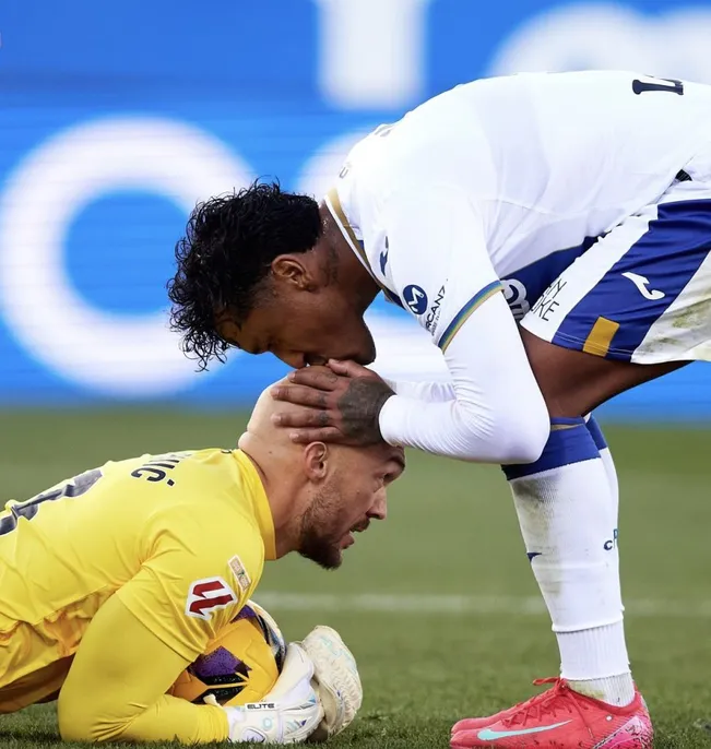 Renato Tapia jugando en el Leganés. (Foto: X).