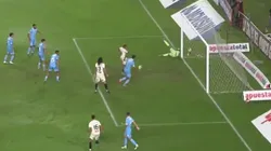 Edison Flores aprovechó el arco libre para el 1-0 de la 'U'.