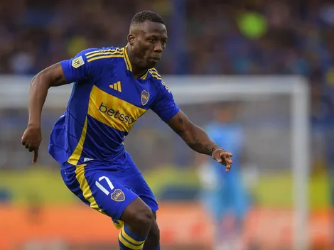 Mientras Advíncula sigue lesionado y podría irse del club, Boca ya tiene nuevo entrenador