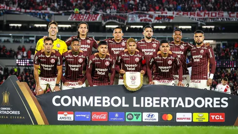 Equipo titular de Universitario hoy ante River Plate.