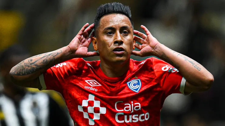 Cienciano y Christian Cueva.