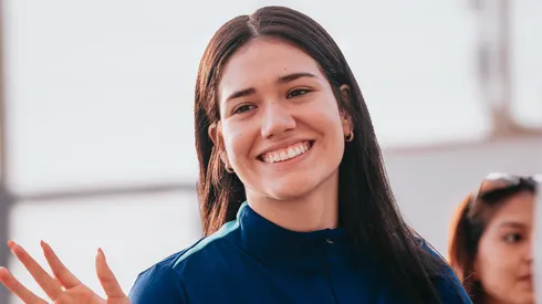 Hinchas explotaron contra Aixa Vigil por su nuevo equipo.