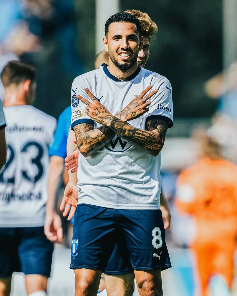 Sergio Peña jugando en Europa. (Foto: X).