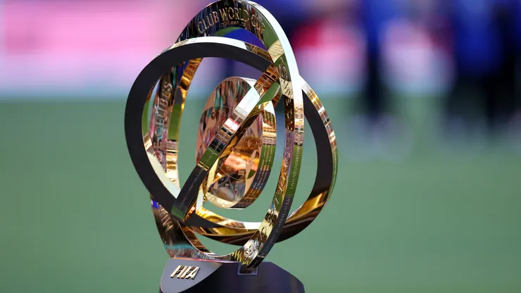 El trofeo del Mundial de Clubes.