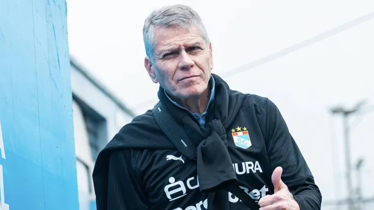 Paulo Autuori, entrenador de Sporting Cristal (Oficial).