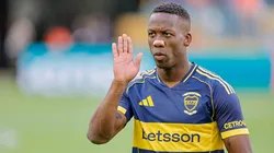 Luis Advíncula recibió esta decisión radical en Boca.
