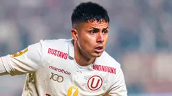 Jairo Concha jugando con Universitario.
