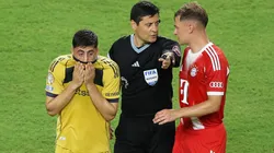 El momento de la salida de Merentiel en el Bayern Múnich vs. Boca.