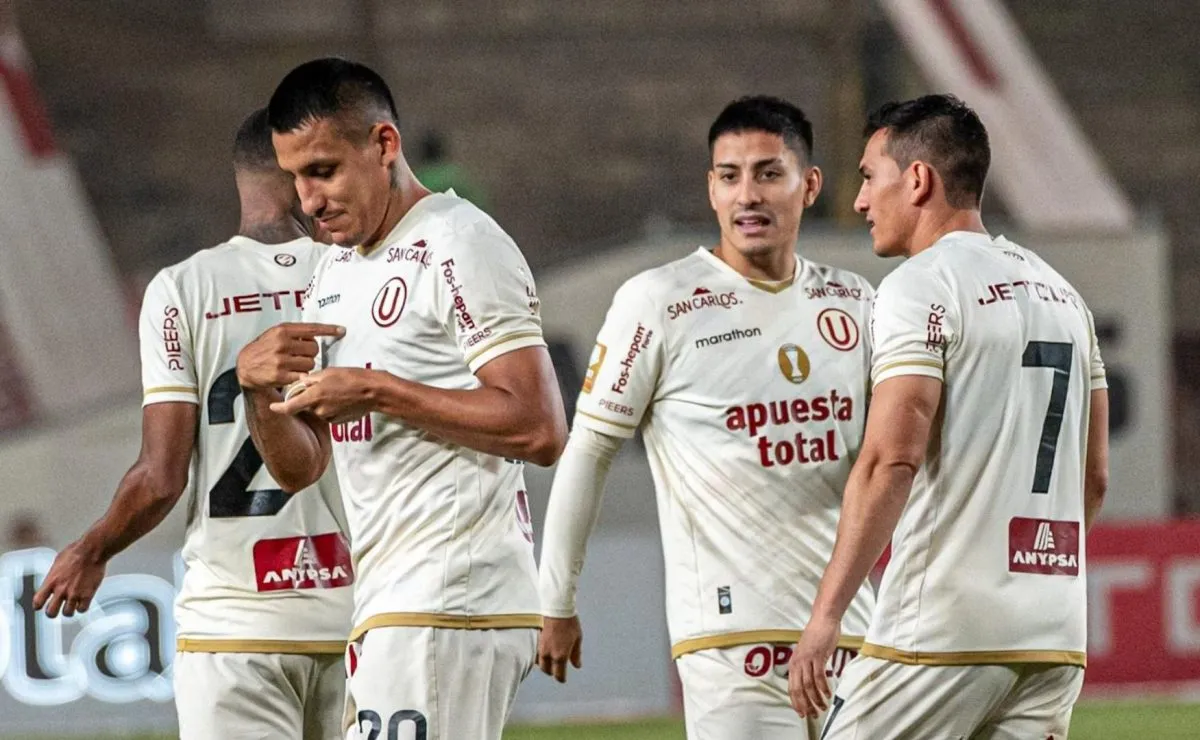 Universitario venció 5-0 a ADT y es el nuevo líder del Torneo Apertura ...