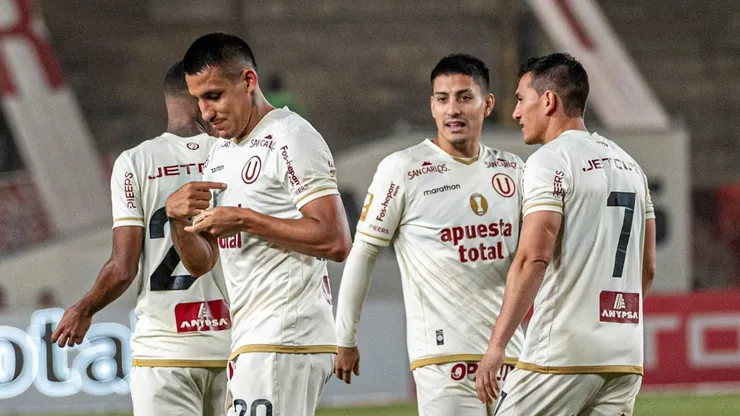 Universitario 5-0 ADT por la fecha 16 del Torneo Apertura 2025.