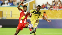 Luis Advíncula fue parte del once titular de Boca Juniors contra Bayern Múnich.