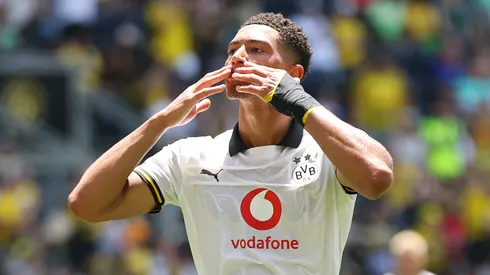 Jobe Bellingham festeja su tanto en el Mundial de Clubes.