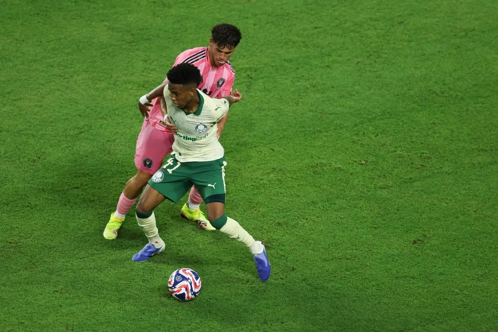 Palmeiras jugando contra Inter Miami. (Photo by Dan Mullan/Getty Images)