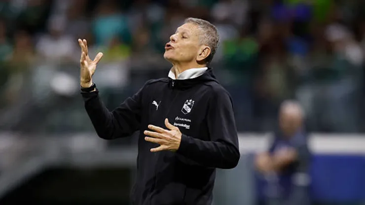 Paulo Autuori podría renunciar a Sporting Cristal.