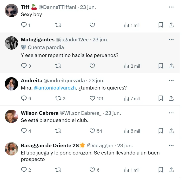 Los mensajes de los hinchas de Emelec a Barco. (Foto: Producción Bolavip)