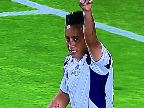 Christian Cueva se estrenó como goleador en Ecuador y lo celebran en Emelec