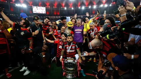 Gabigol y cracks de Copa Libertadores robados por banda.