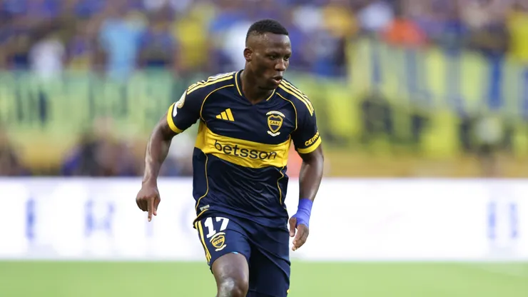 Luis Advíncula, en su último torneo con Boca, el Mundial de Clubes.