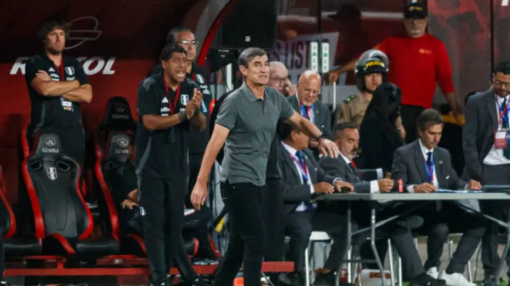 Óscar Ibáñez respondió si seguirá en la Selección Peruana.