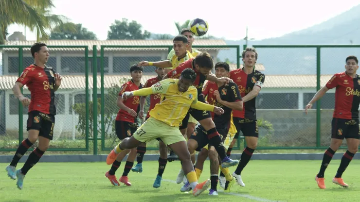 Juan Pablo II College vs. Melgar.