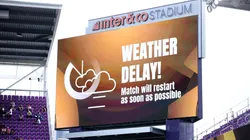 El partido Benfica vs. Auckland City fue uno de los que debió suspenderse por el clima.