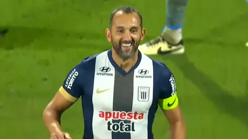 Hernán Barcos y su sonrisa tras anotar el 5-1.