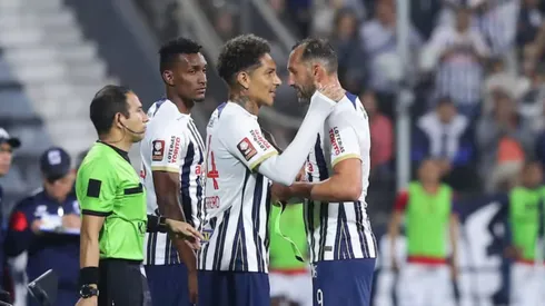 Paolo Guerrero y Hernán Barcos en Alianza Lima.