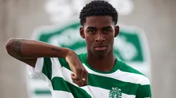 Víctor Guzmán, nuevo delantero de Sporting CP, que jugará en la Sub 23.