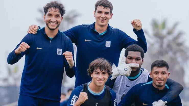 Jugadores de Alianza Lima durante un entrenamiento.