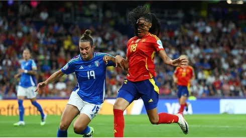Italia vs. España por el Grupo B de la Eurocopa Femenina 2025.