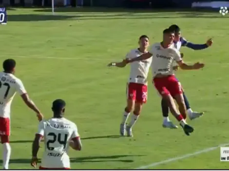 Fuerte choque de cabezas en UTC vs. Alianza Lima: Jugador de UTC tuvo que irse en ambulancia