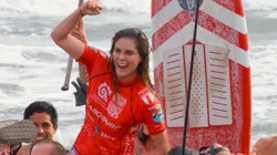 Vania Torres, campeona panamericana de SUP Surf.