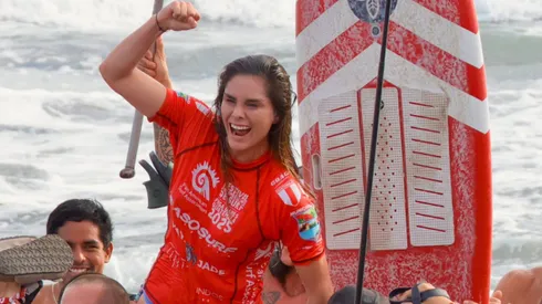Vania Torres, campeona panamericana de SUP Surf.