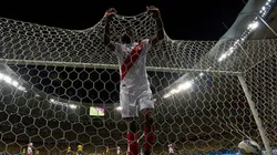 Este peruano volvería a jugar en el extranjero.