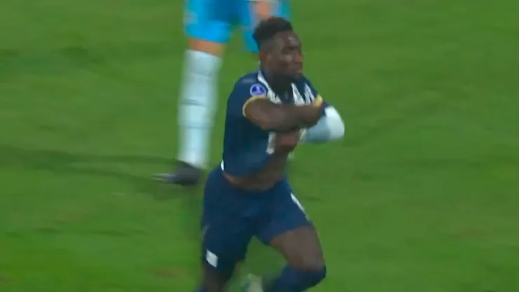 Eryc Castillo marcó el 2-0 de Alianza vs. Gremio.