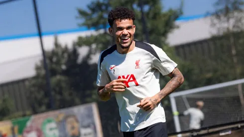 Luis Díaz en entrenamiento con Liverpool.