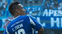 Christian Cueva con camiseta de Emelec.