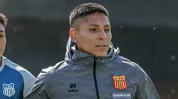 Raúl Ruidíaz extendió su vínculo con Atlético Grau.