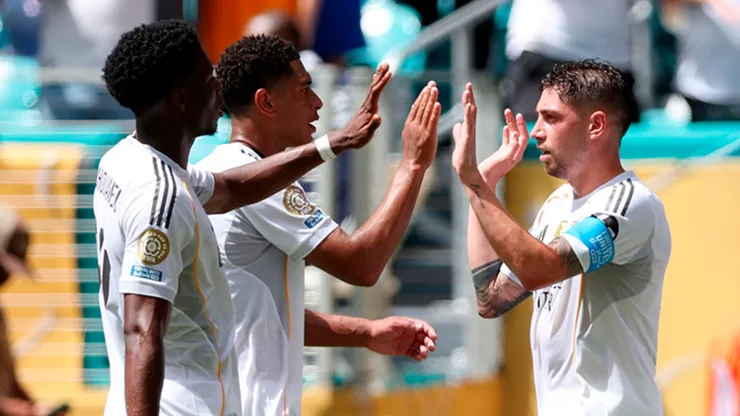 Jugadores de Real Madrid celebrando.