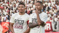 Edison Flores y Andy Polo en Universitario.