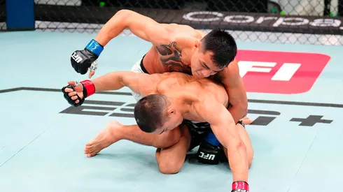 José Ochoa, en su batalla ante Asu Almabayev.